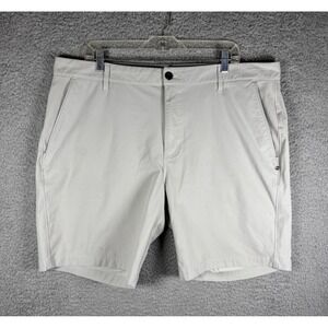 Vuori Shorts Mens 40 Short Performance Golf Hiking Stretch Casual